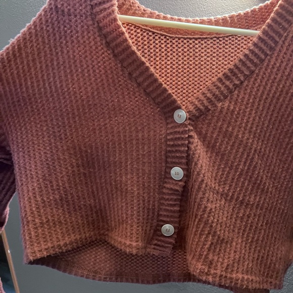 Super Cute Waffle Cropped Long Sleeve Large - Picture 2 of 2